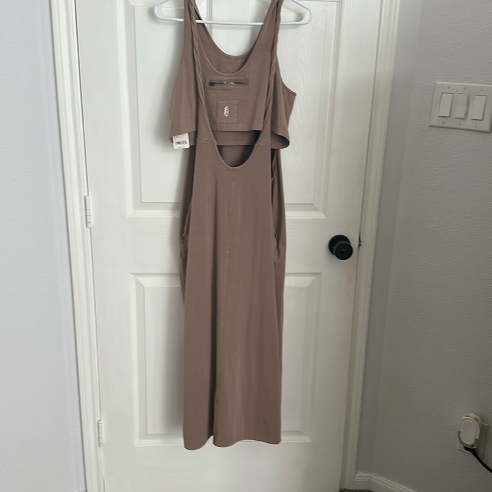 Free People - Picture 4 of 5